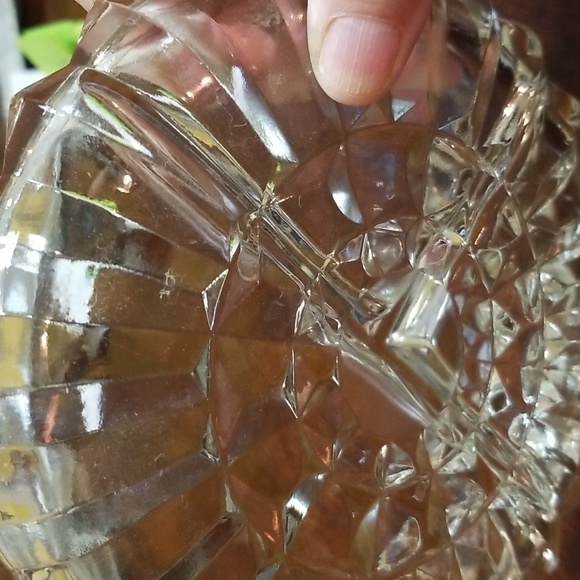 VINTAGE INDIANA GLASS 3 PART DIVIDED DISH - Picture 4 of 4